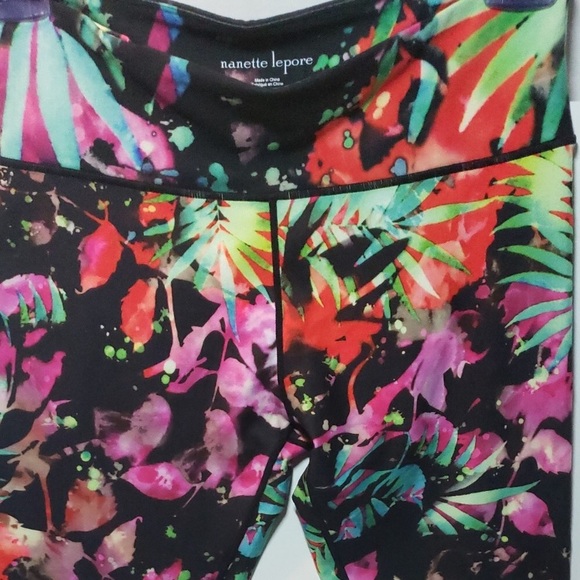 1 pair left!! Nanette Lepore, Splash Palm leggings. Size M - Picture 4 of 8